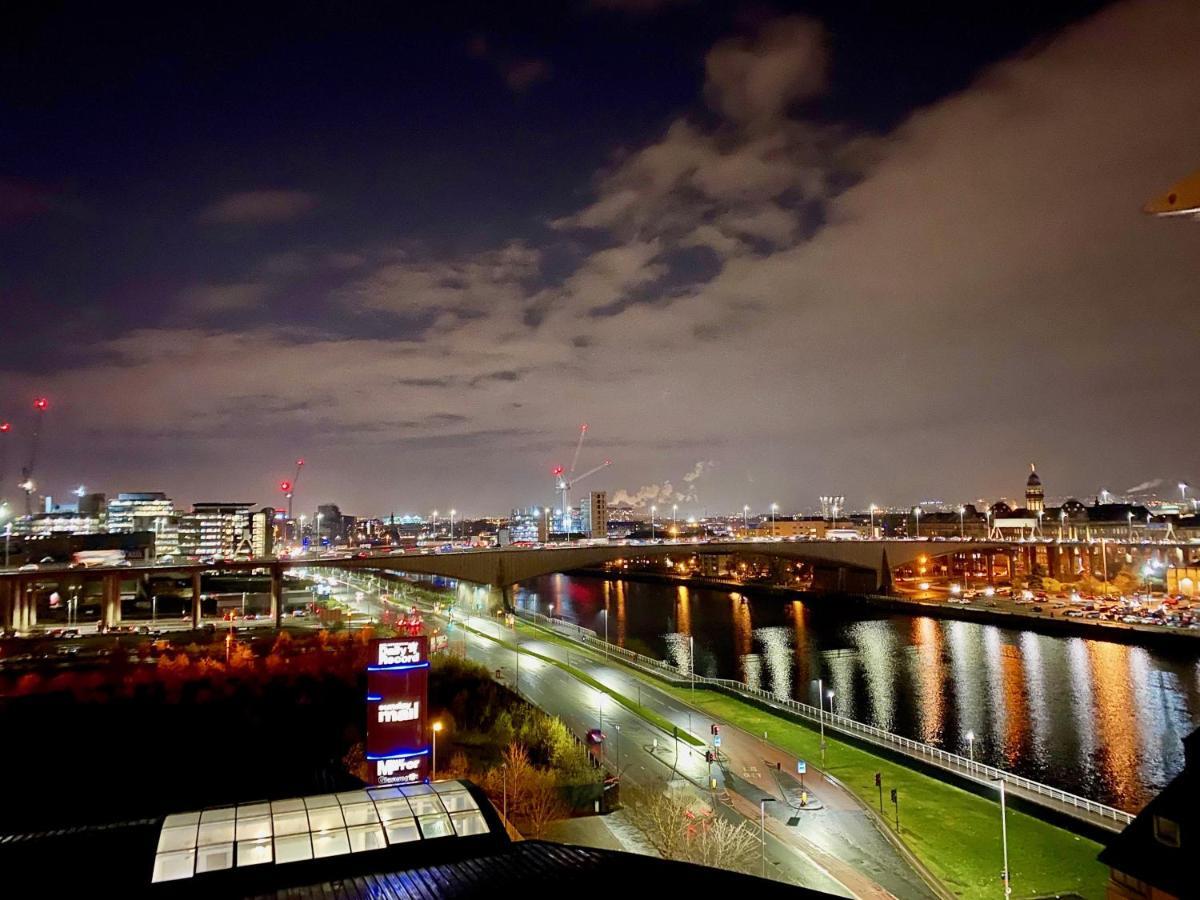 River Heights Glasgow Buitenkant foto